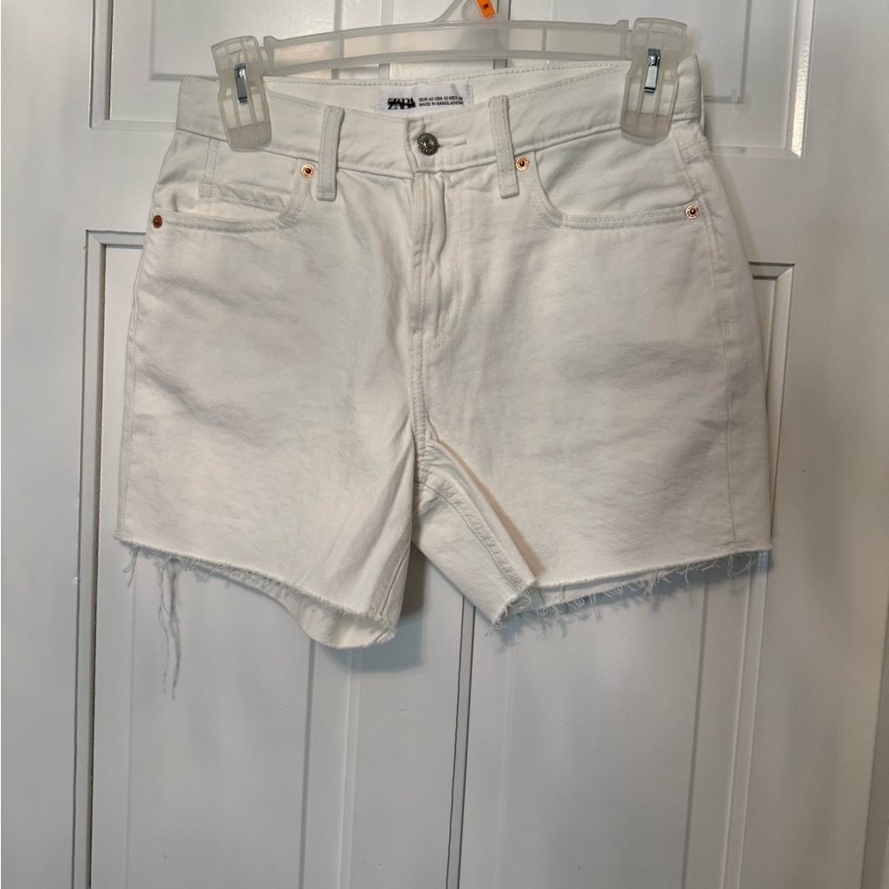 Zara White Jean Shorts size 10